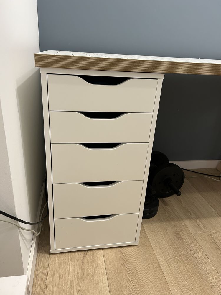 Biurko Ikea 140x60 Alex Mittback Lagkapten