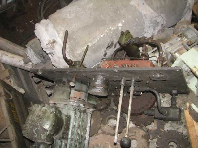 Агрегат насосний Г-12 з гідророзподільником.