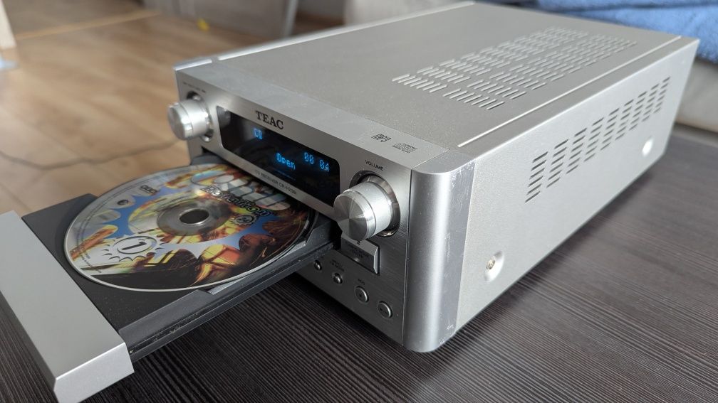 Amplituner, odtwarzacz Teac cr h238i