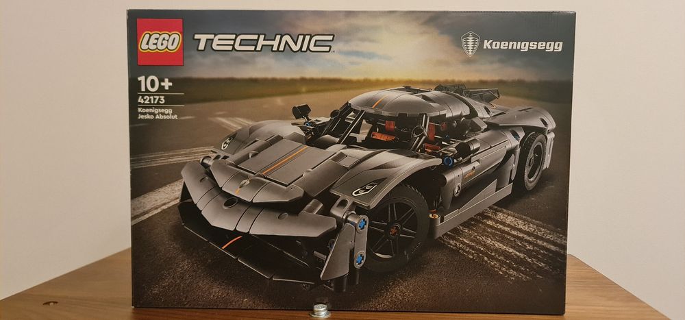 LEGO Technic 42173 Koenigsegg Jesko Absolut Grey Hypercar - Novo,Selad