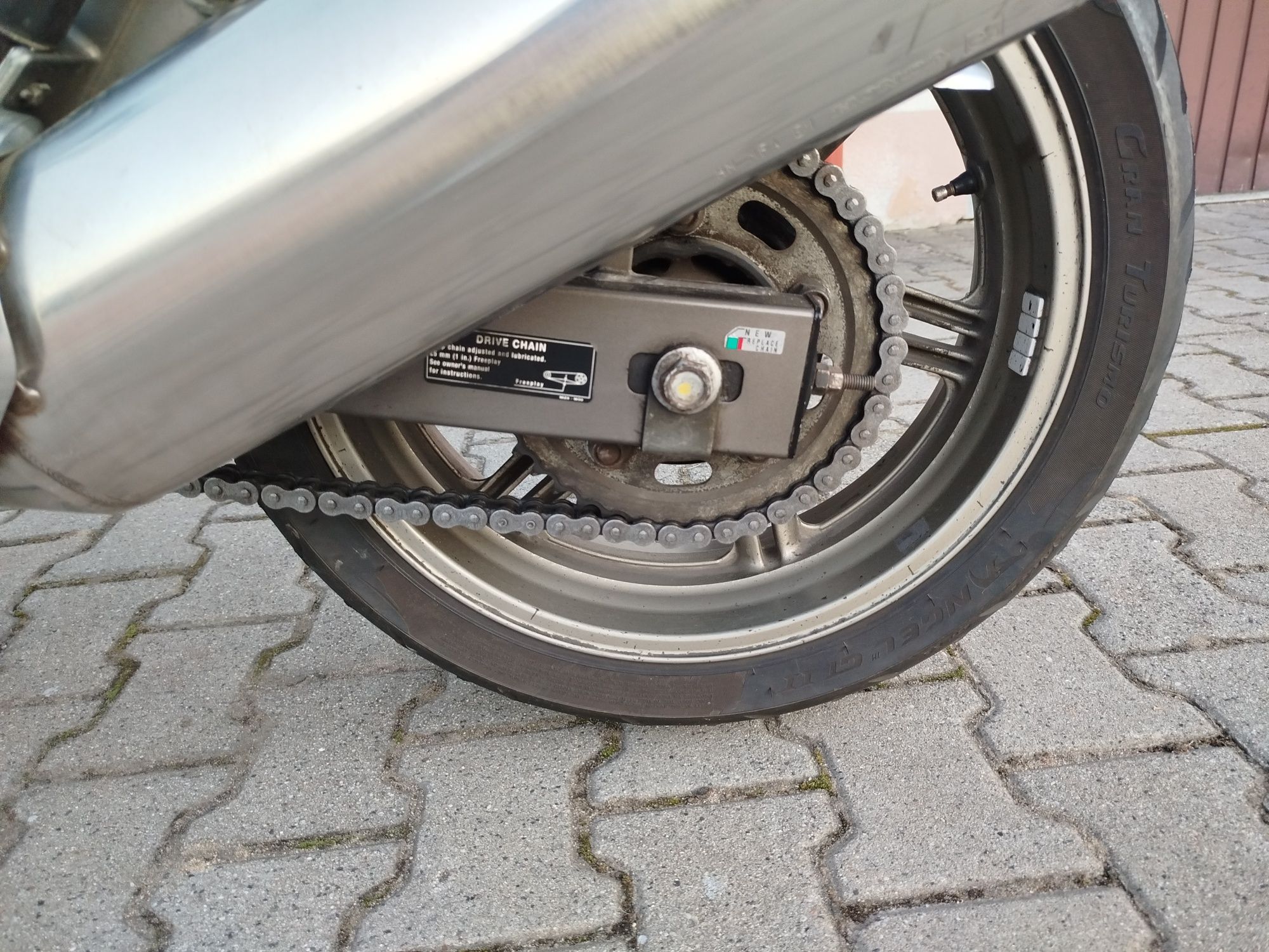 Witam do sprzedania mam hondę cbf 1000 rocznik 2007