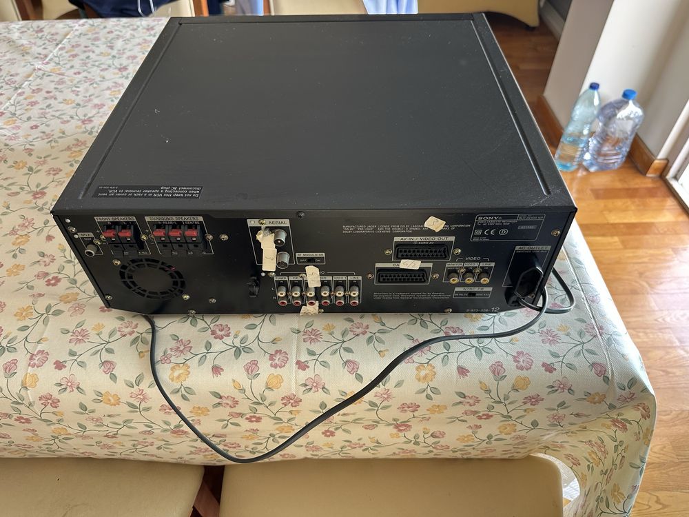 Sony SLV-AV100 Home Video Centre VHS Hi-Fi + Amplificador + Comando