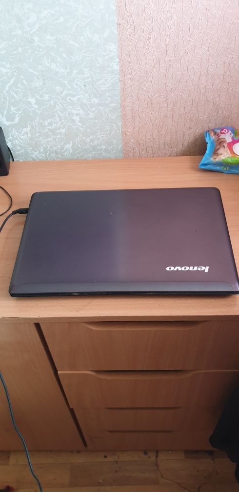 Lenovo z575 IdeaPad