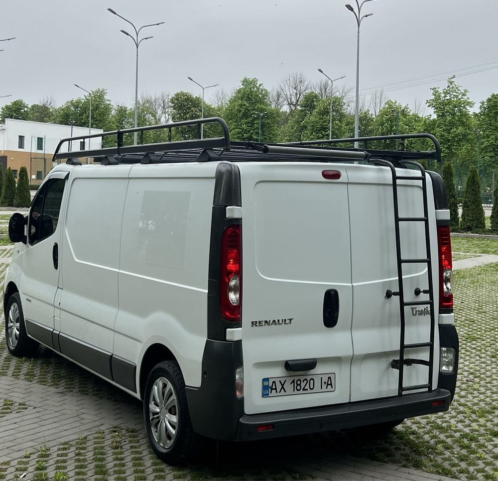 Renault Trafic 2011