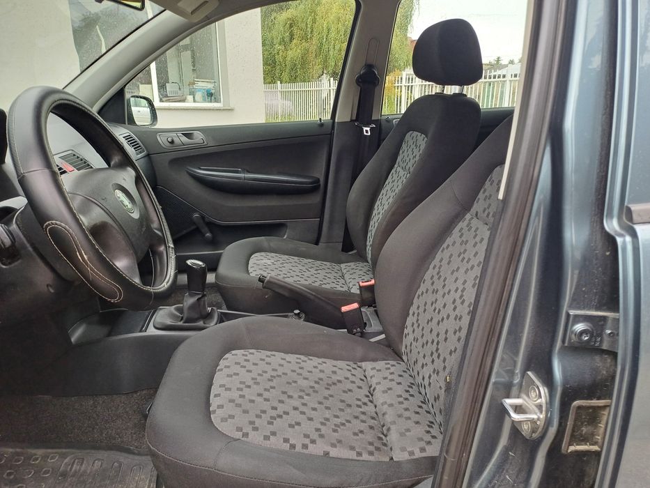 Skoda Fabia 2004r 1.2cm benzyna 64KM super stan