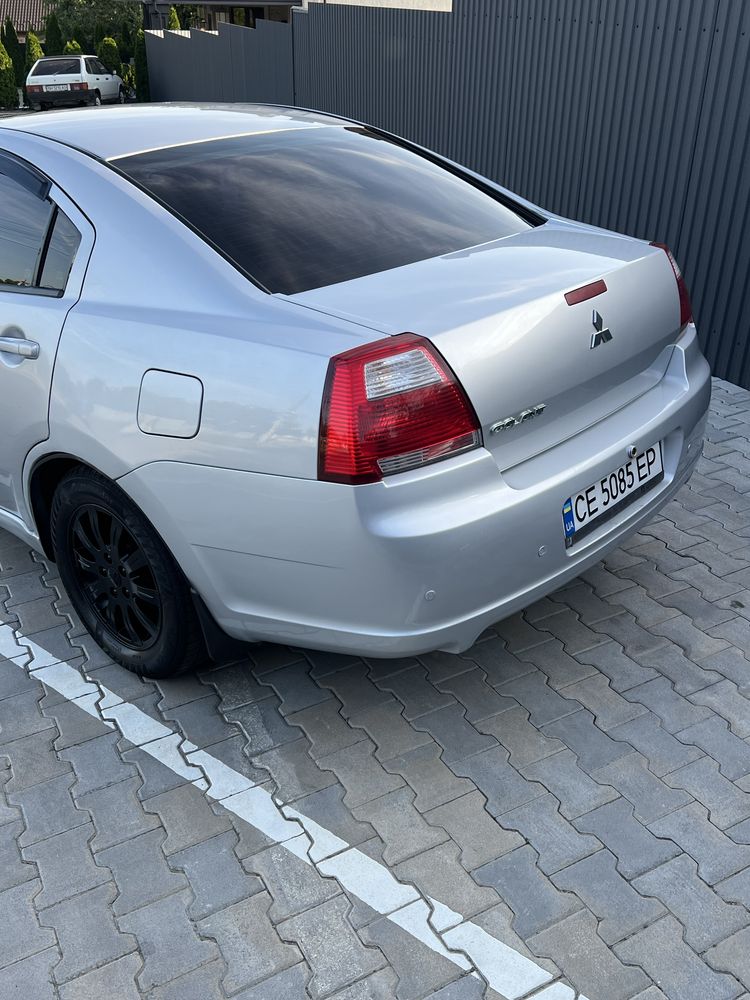 Галант 9 в чудовому технічному стані автомат газ/бензин