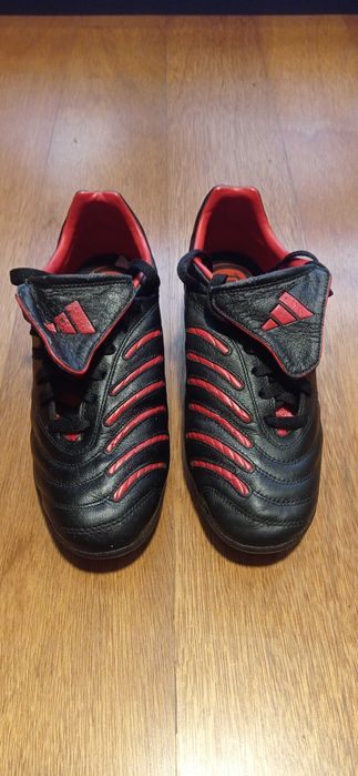 Adidas Bota de futebol Piso Raso