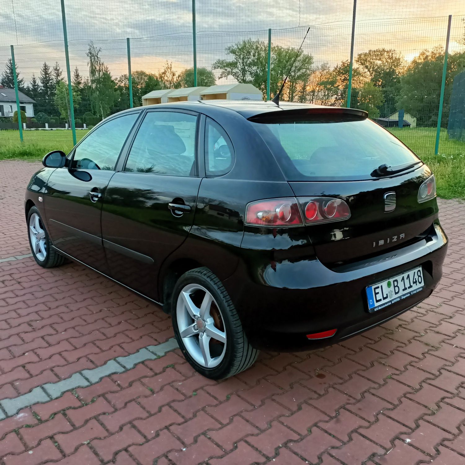 Seat Ibiza 2007r, poj. 1.4 benz