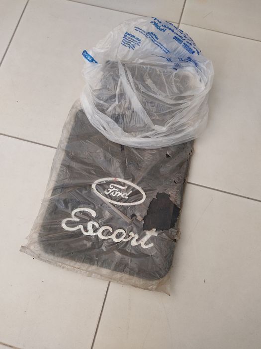 Palas de Roda - Ford Escort MK1