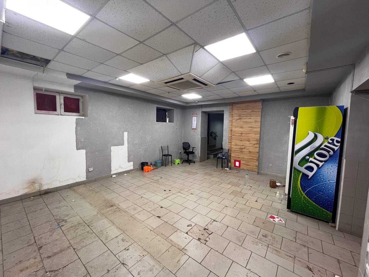 Продаж приміщення за зупинкою, 237 м²