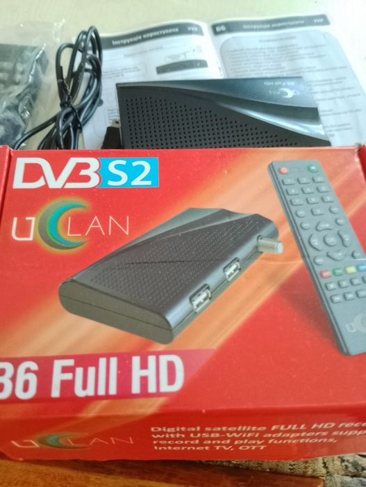 Супутниковий тюнер