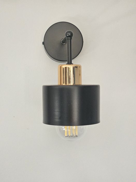 Zestaw lamp sufitowych i kinkiet
