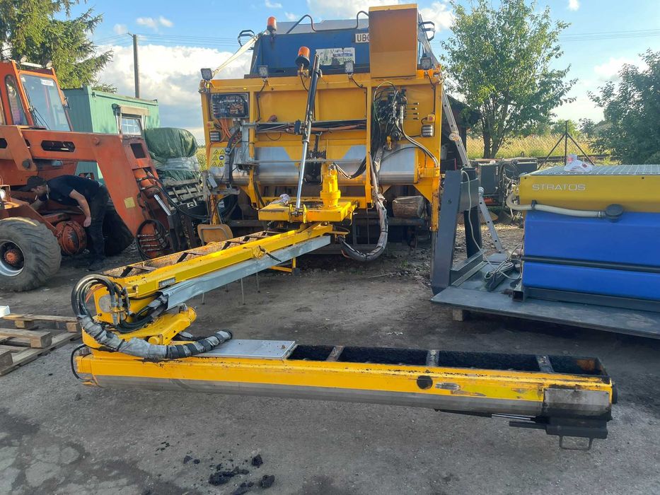 Sprider M25 rozściełacz asfaltu posypywarka piaskarka hakowiec termos