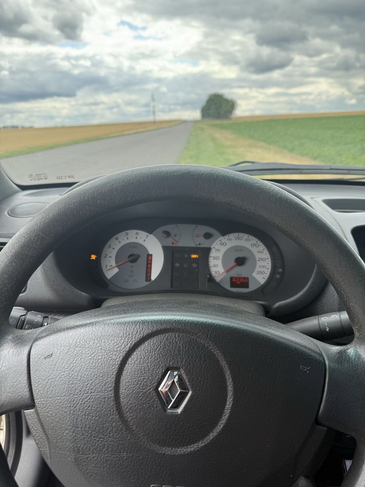 Renault Clio(Symbol) 1.4 газ/бенз автомат 2007