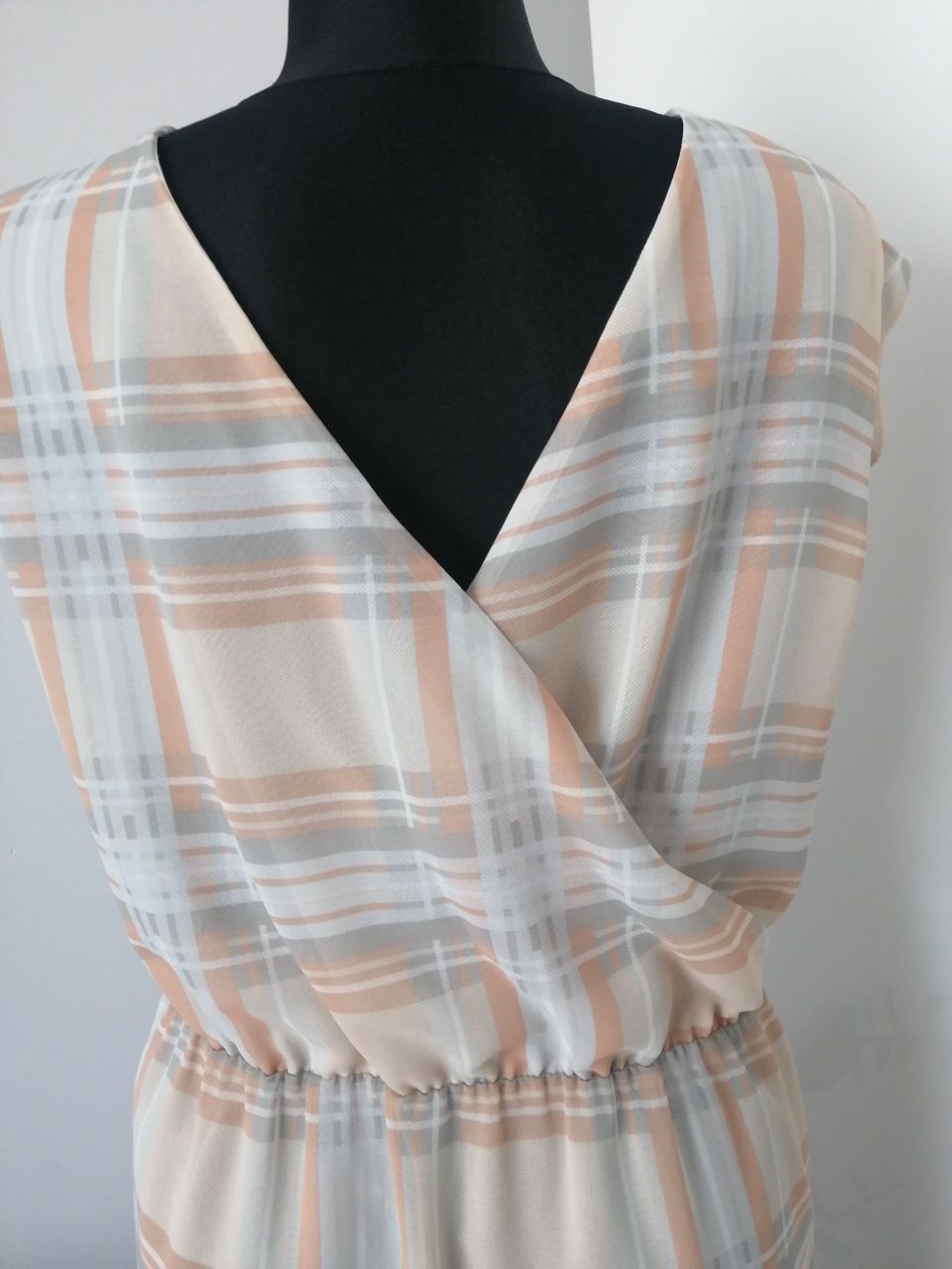 Ładna sukienka Mango rozmiar M /L