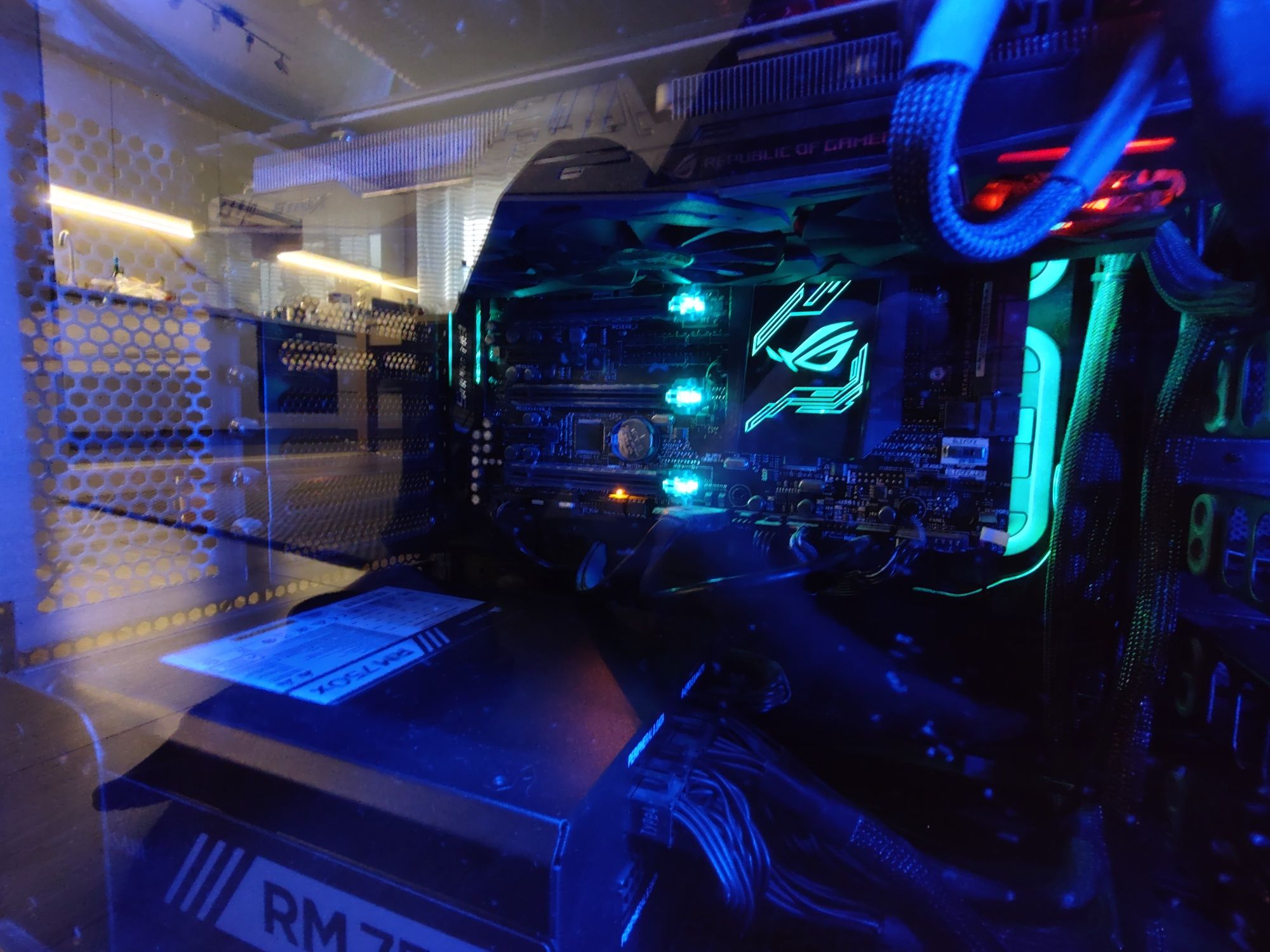 Płyta główna Asus Rampage V Edition 10 i7 6800K 16DDR4 Dark Rock PRO 3