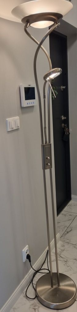 Lampa podłogowa stojąca