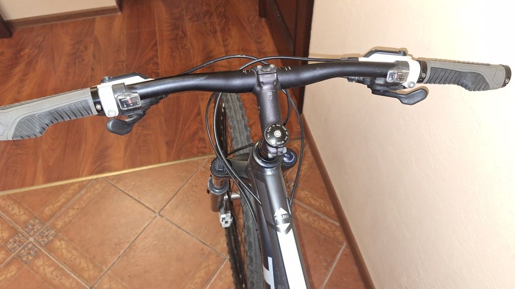 Trek X-Caliber 6
