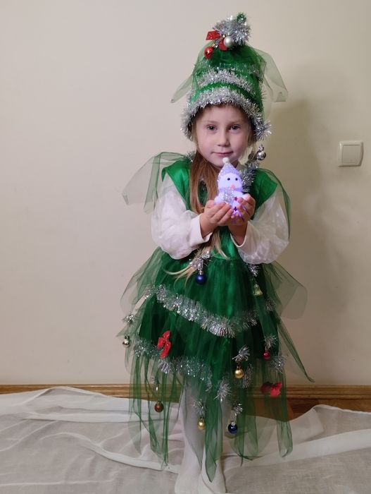 Прокат карнавальних костюмів