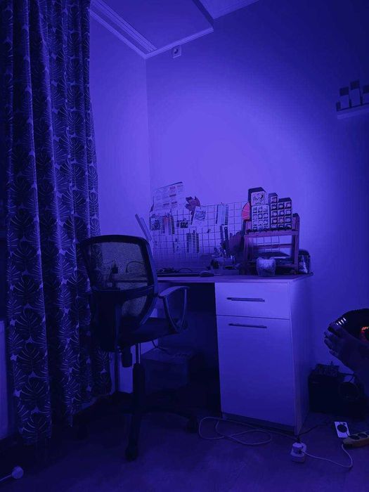 Парик, прожектор Ied par. RGB. DMX.