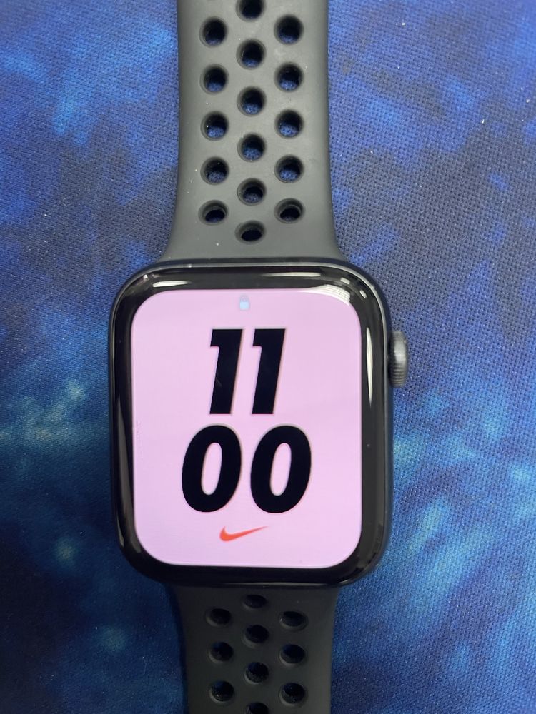 Apple Watch Series 6 (GPS)
