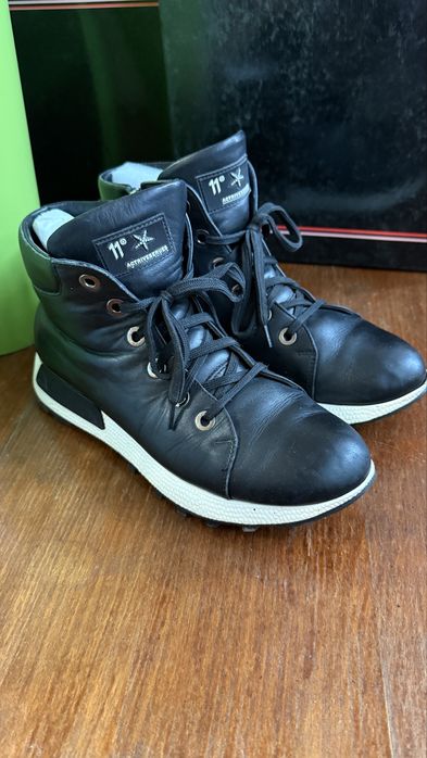 Чоботи зимові кросівки черевики жіночі Stefano 39 р шкіряні овчина