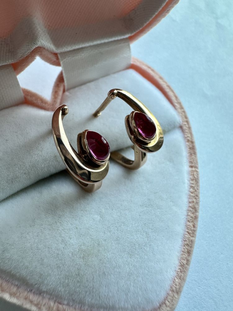 Серьги золотык 585 СССР , вес 3,65 грамм сережки