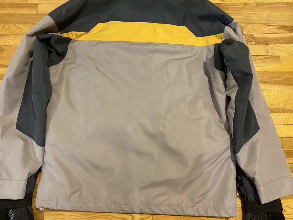 Куртка чоловіча лижна XL Icepeak+лижні рукавиці у відмінному стані