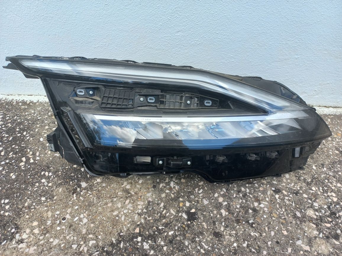 Farol Lado direito  Nissan Qashqai j 12