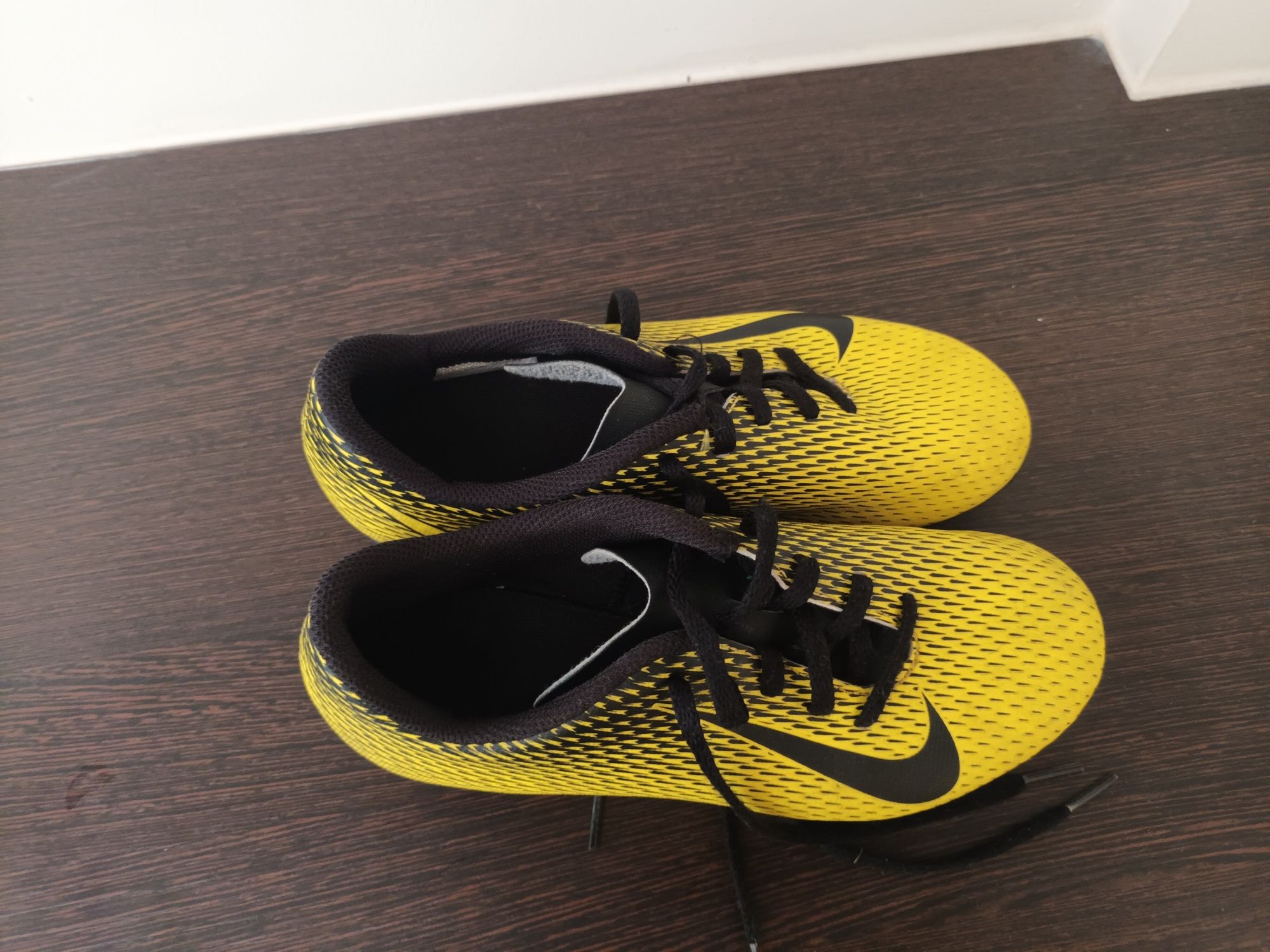 Chuteiras Nike usas 1 vez
