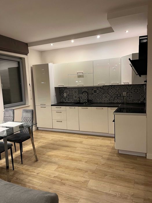 Legnica - komfortowe 2 pokojowe z miejscem w garażu podziemnym