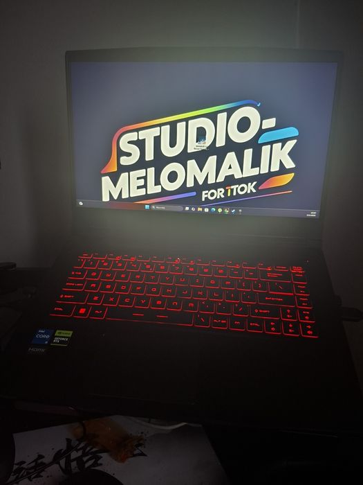 zamienię Laptopa na komputer o podobnych parametrach