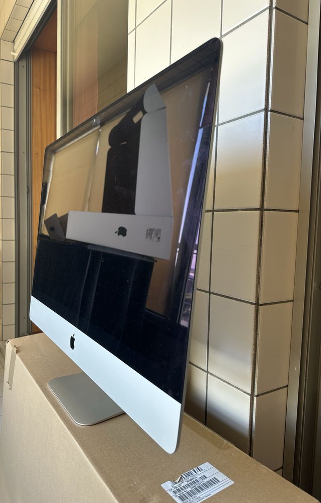 iMac de 27 polegadas com ecrã Retina