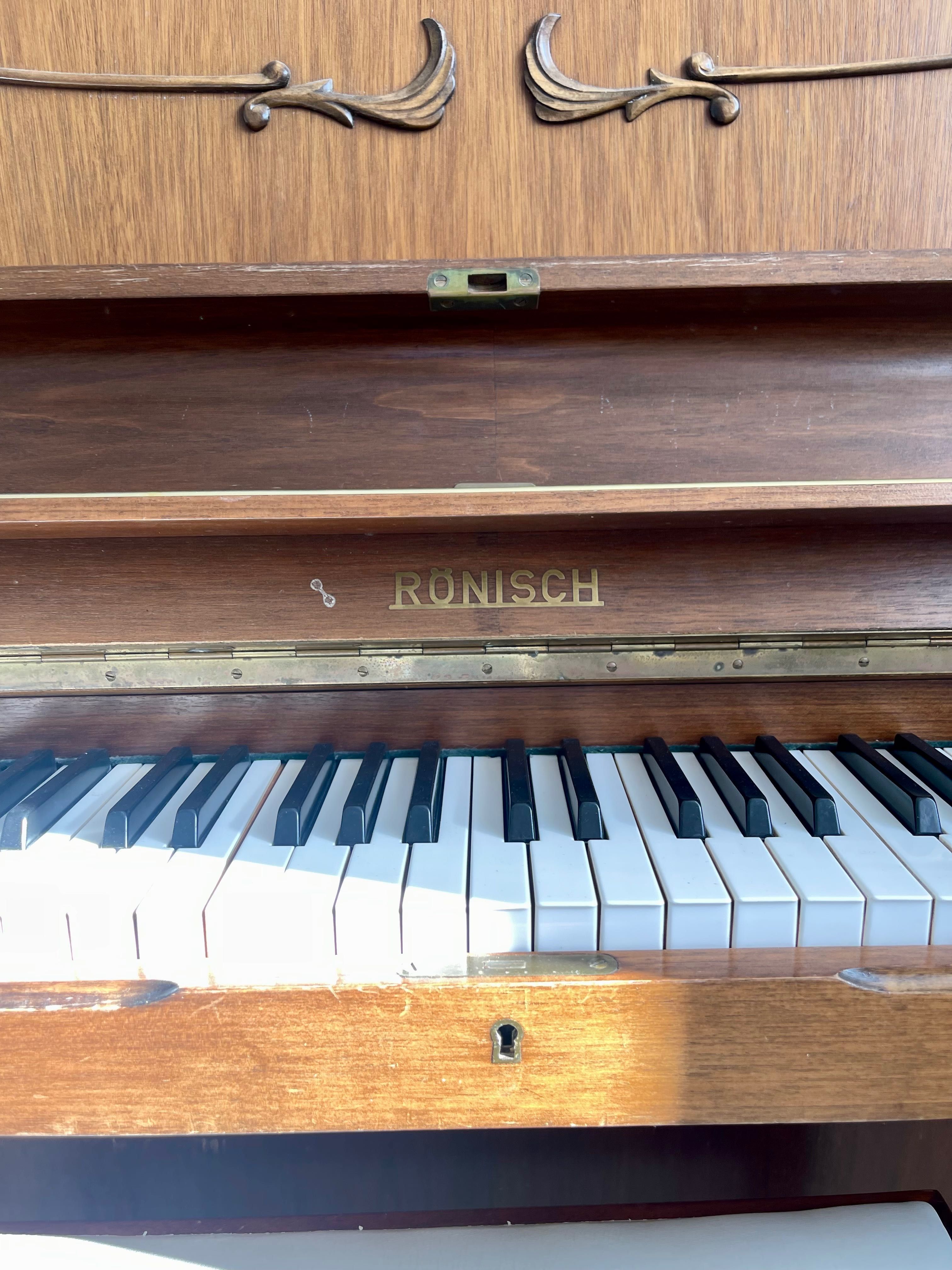 Pianino Rönisch – niemieckie, 123 cm, stan bardzo dobry