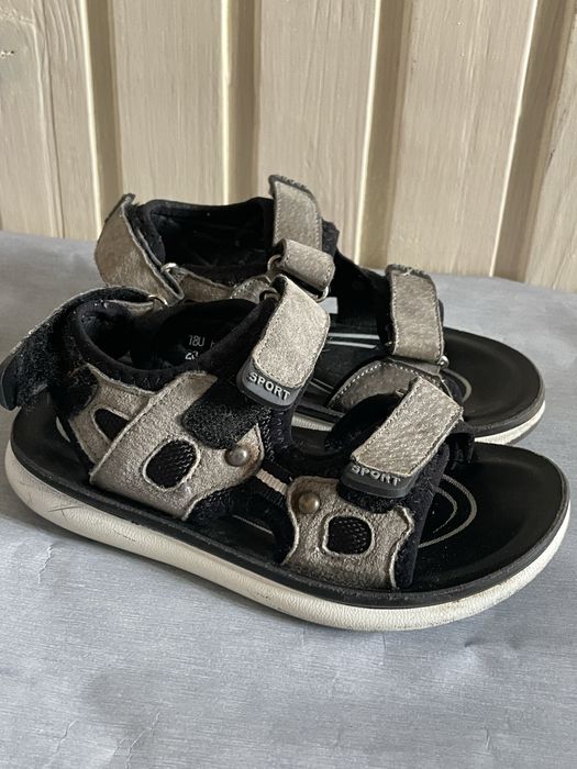 Босоніжки для хлопчиків 28 розмір