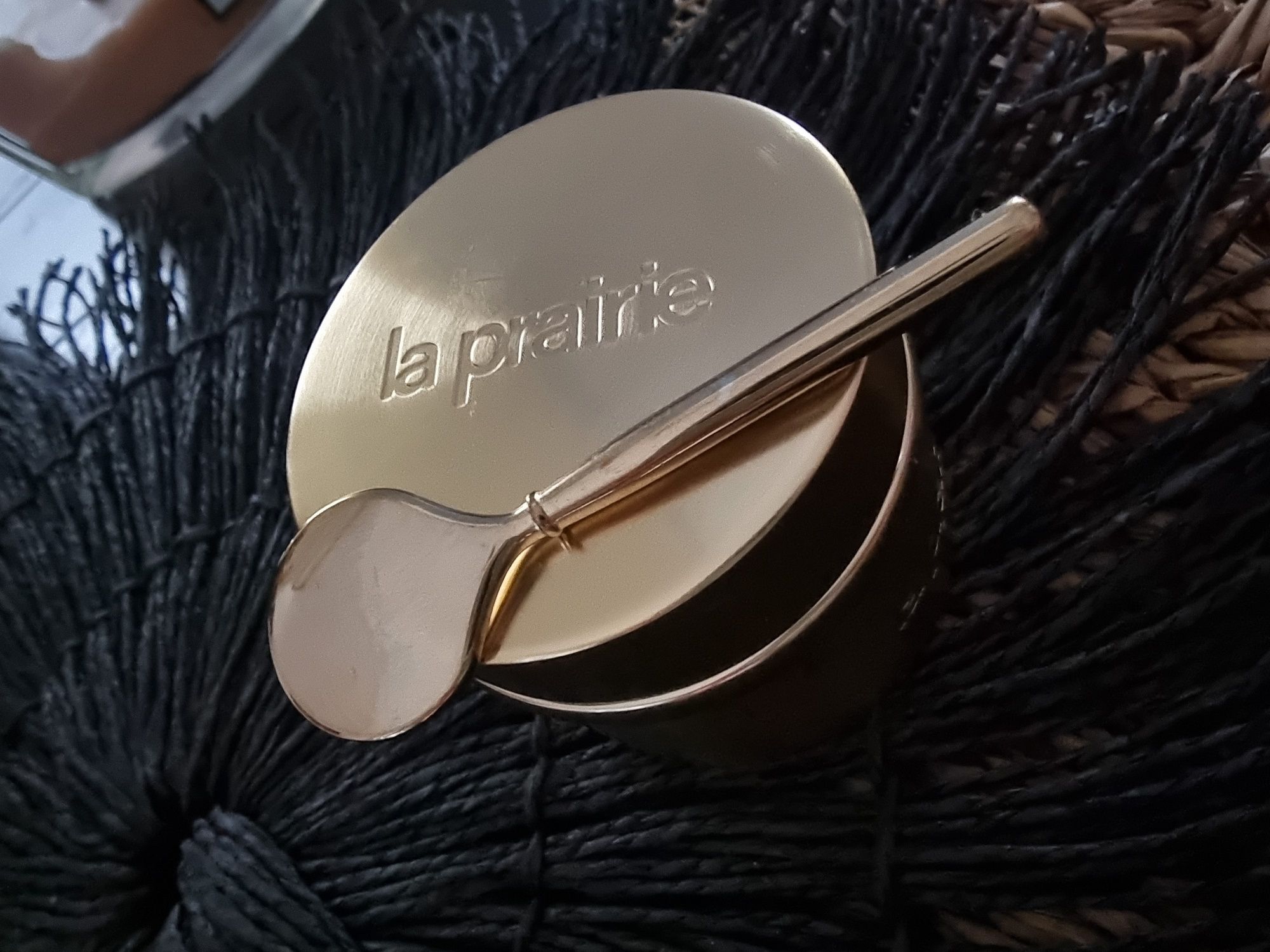Krem pod oczy La Prairie  Gold