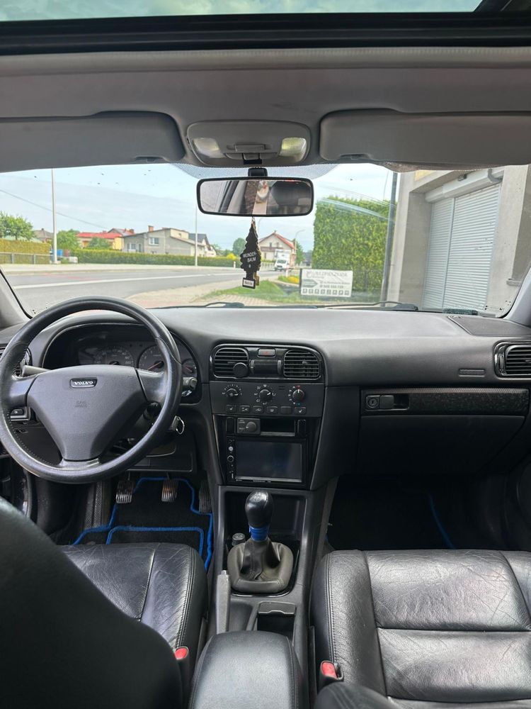 Volvo V40 1.8 16v 122KM hak klima skóra