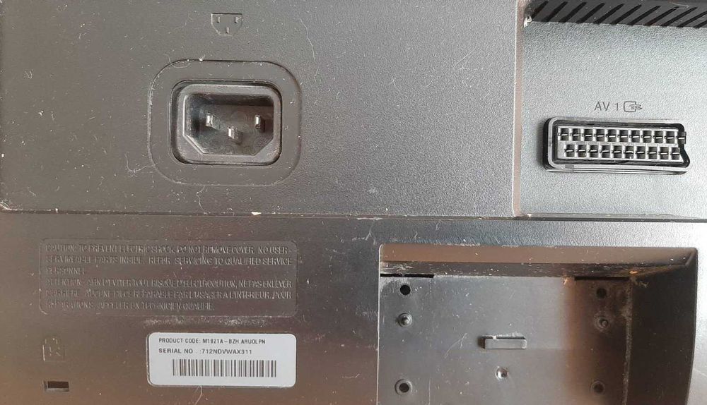 Монітор з ТВ тюнером