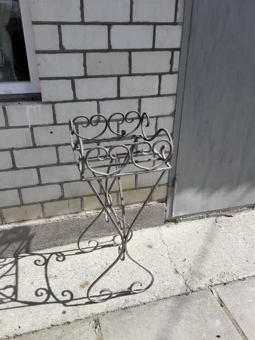 Подставки для цветов