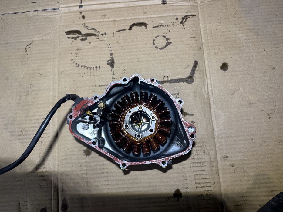 Honda cbr 954 sc50 dekiel stator alternator