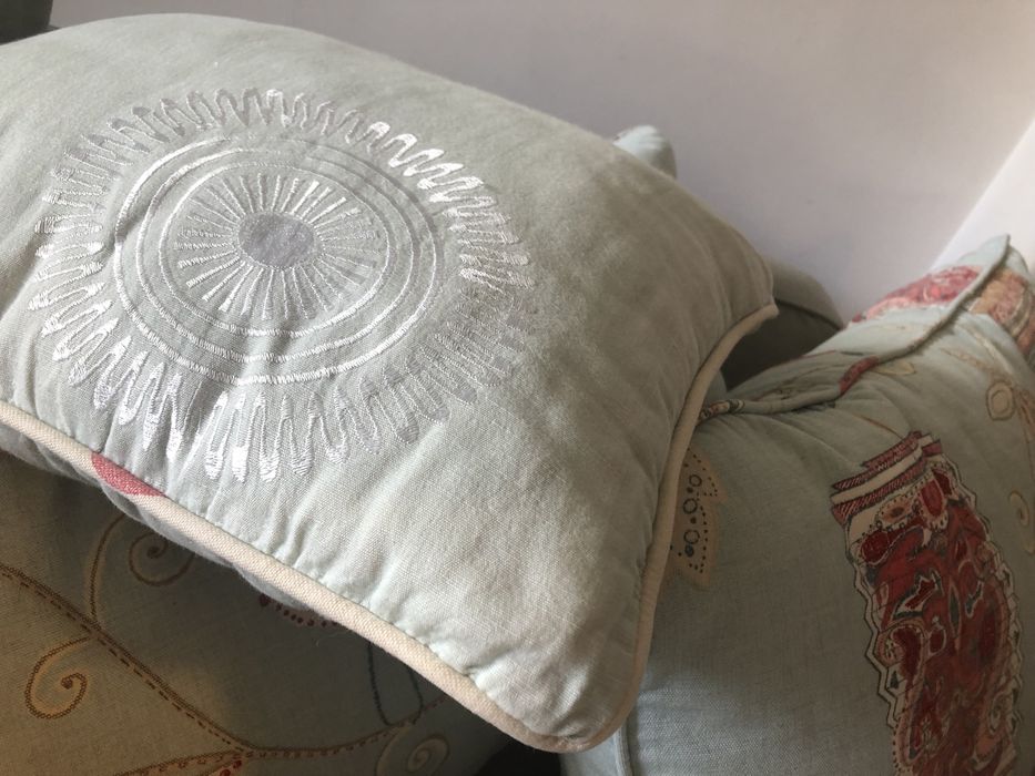 Almofadas decorativas quarto casal Harlequim Fabrics Handmade