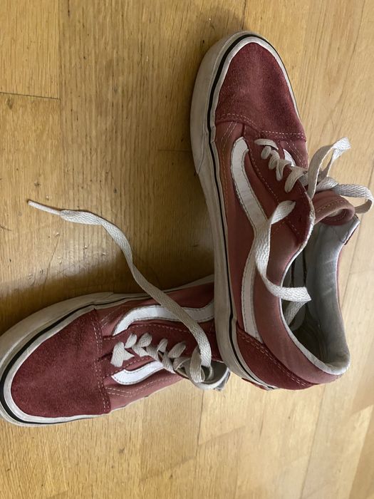 Tenis Vans vermelho escuro
