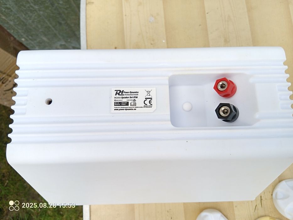 BG050 dwudrożny system głośników bass reflex 120 watt 

Cena 139 zl

G