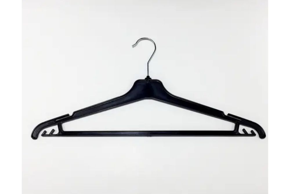 Вішалки для одягу деревʼяні металеві пластикові jysk tonni