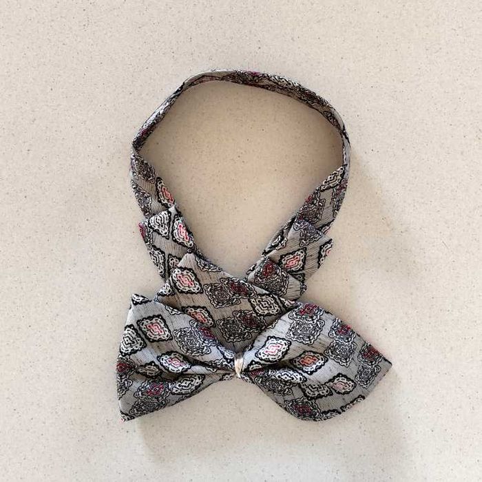 Krawat dla kobiet damski