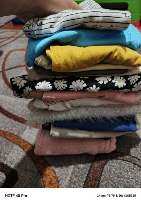 Пакет одягу для дівчинки 122-128см