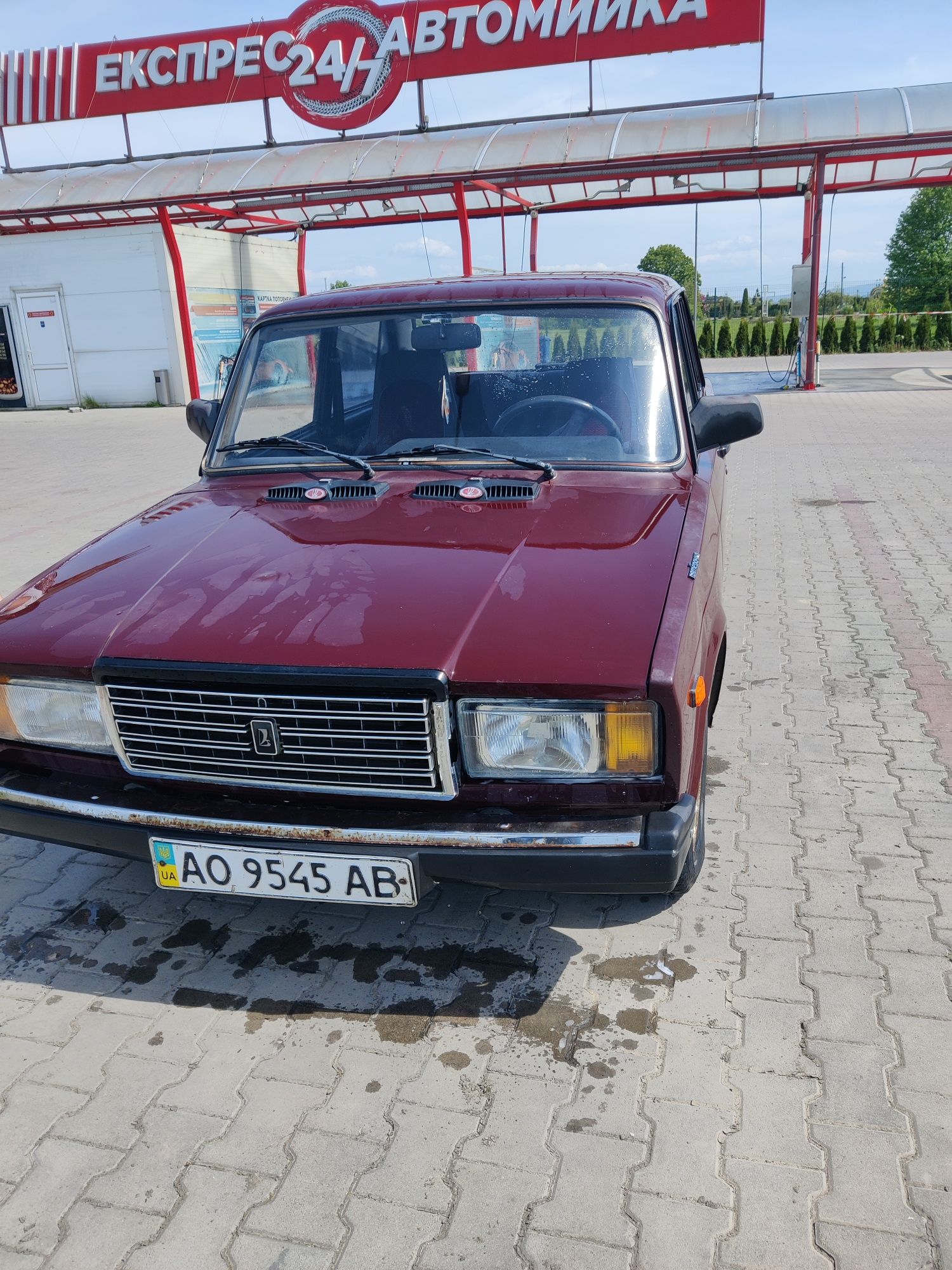 ВАЗ/Lada 2107 2005 стоїть ГБО