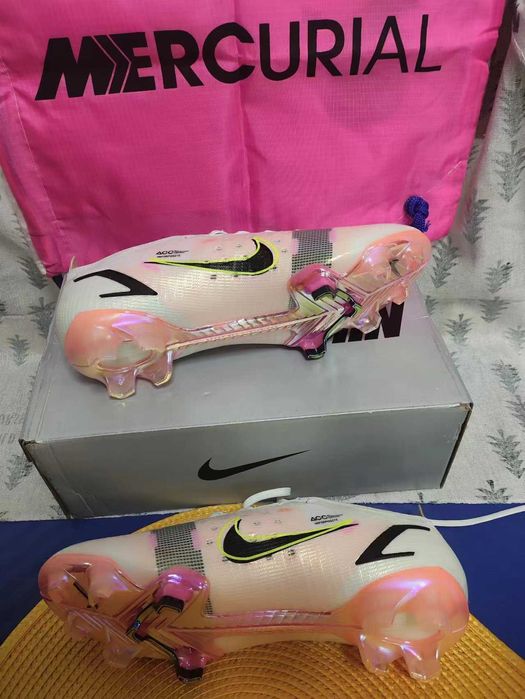 korki Nike Mercurial Vapor XIV Elite FG Rozmiar 45 Piłkarski korki