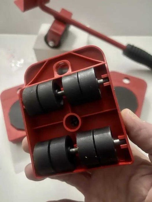 Zestaw do przesuwania mebli i ciężkich sprzętów.