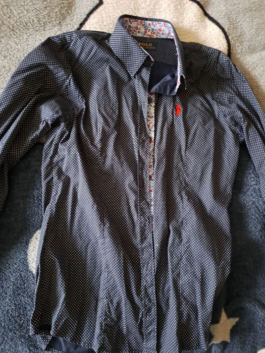 2 рубашки, синя і чорна